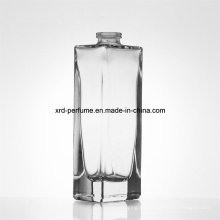 Botella de perfume clásica del diseño de la moda